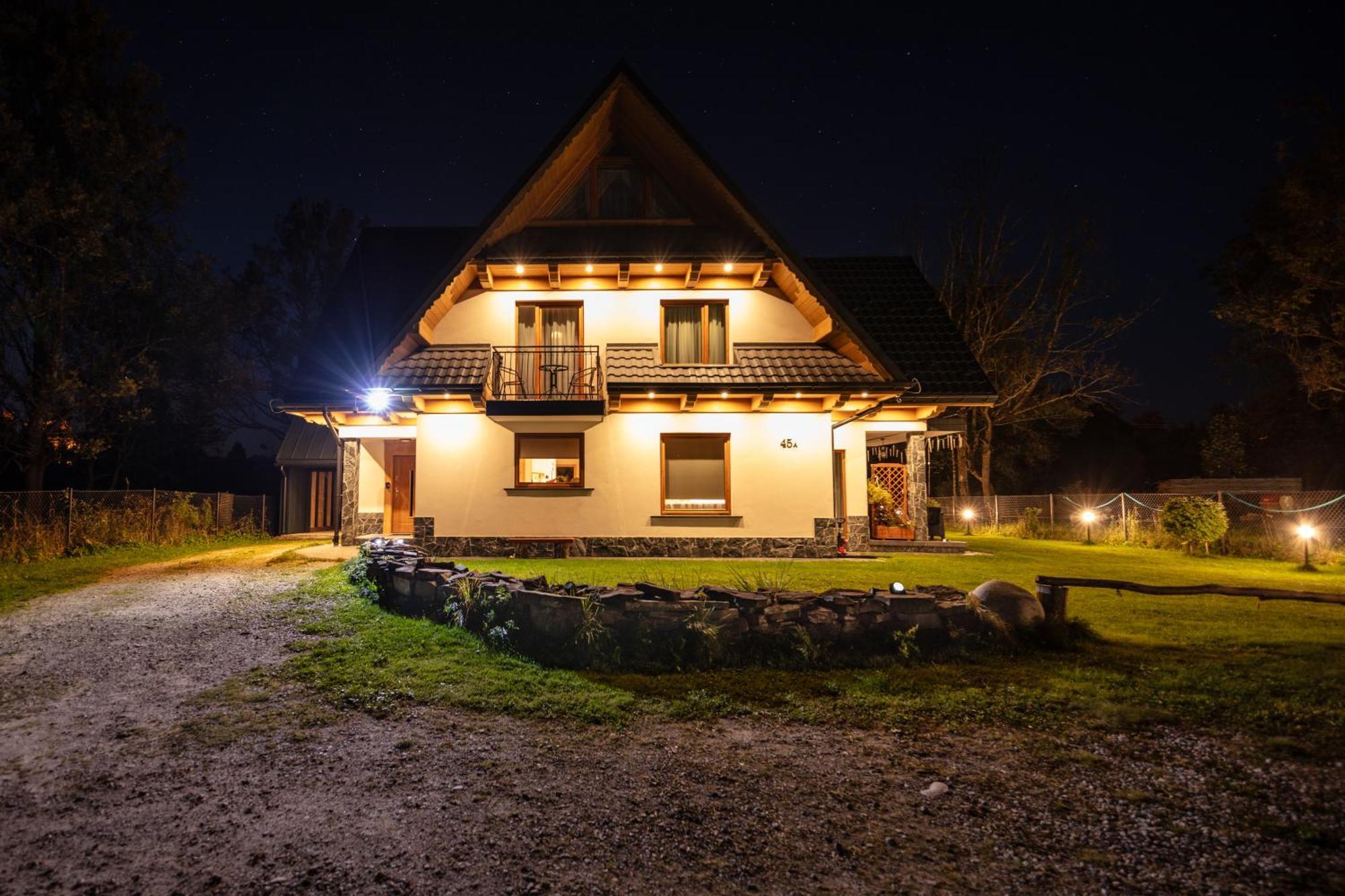 Dom Na Skraju Lasu Юргув Экстерьер фото